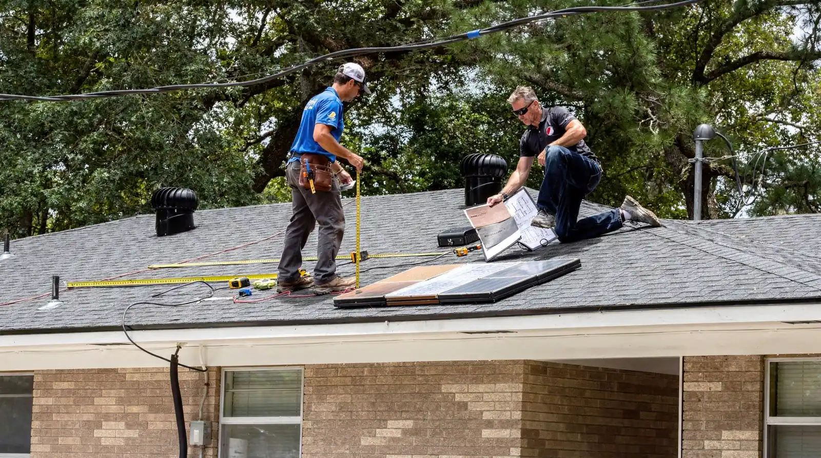 Cost is driven by material type, home location, roof size, structure complexity, roof height